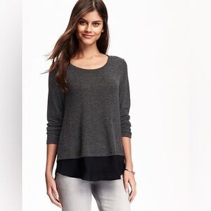 Old Navy Medium Gray and Black Chiffon Hem Sweater Knit Top